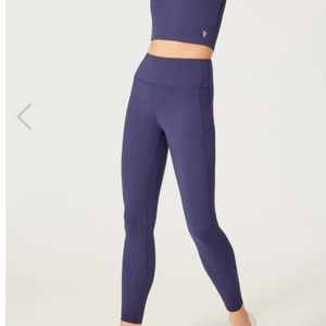 High waist deep dark purplish-blue leggings